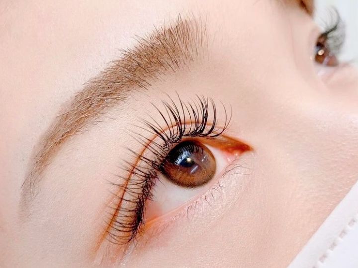 BEAUTY LINE Luxe 横浜 まつ毛・眉毛専門店